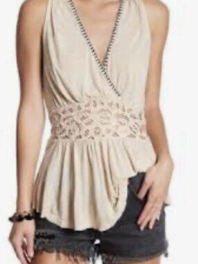 NWT Free People Embroidered Tulip Lace Trim Peplum Cream Tee Top Size S/P